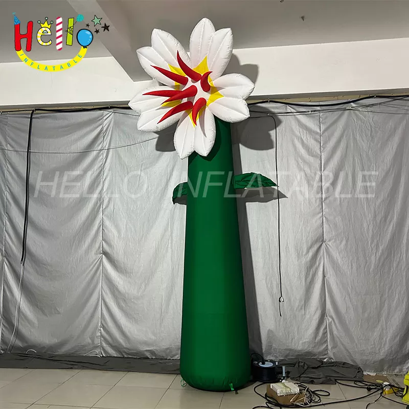 Custom Inflatable plants White inflatable flower inflatable tube flower Green inflatable tree for decorations
