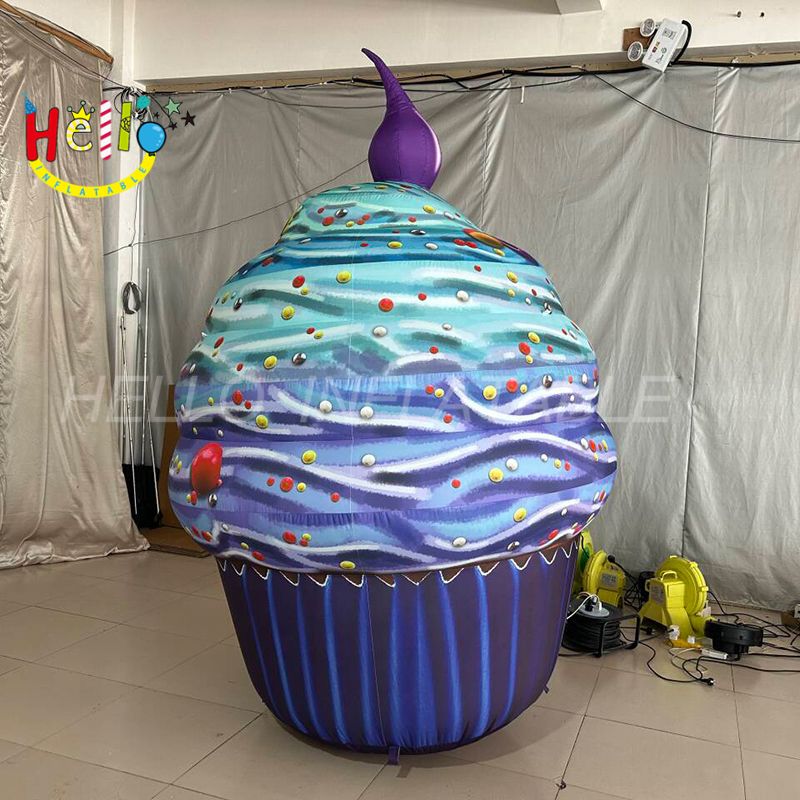 Gâteau gonflable – Hello Inflatables