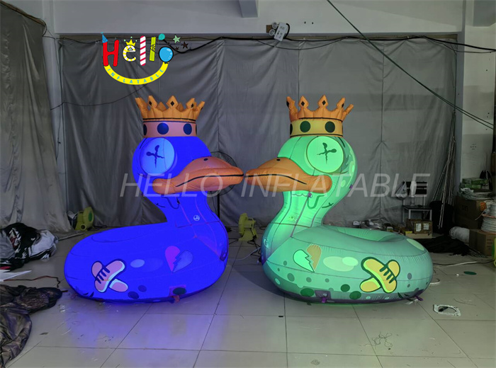 Crown Duck Inflatable Planet Giant Oxford Material Outdoor Parade ...