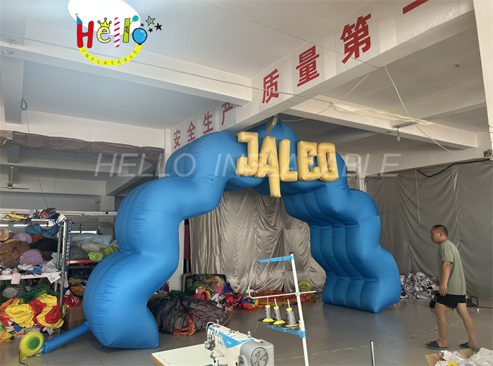 inflatable arch