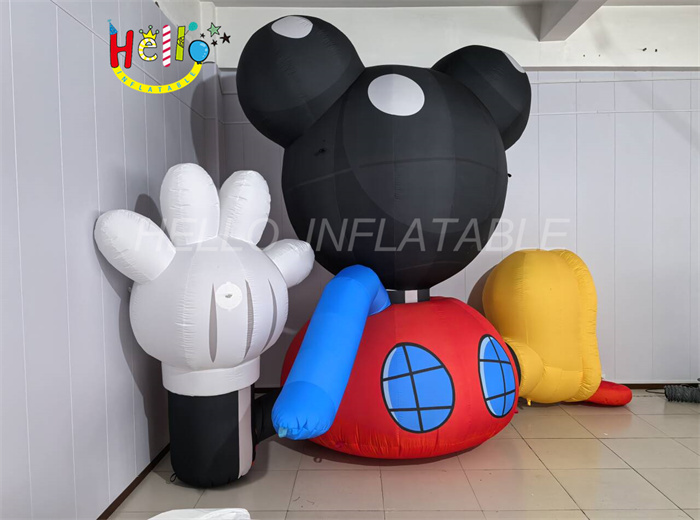 inflatable cartoon