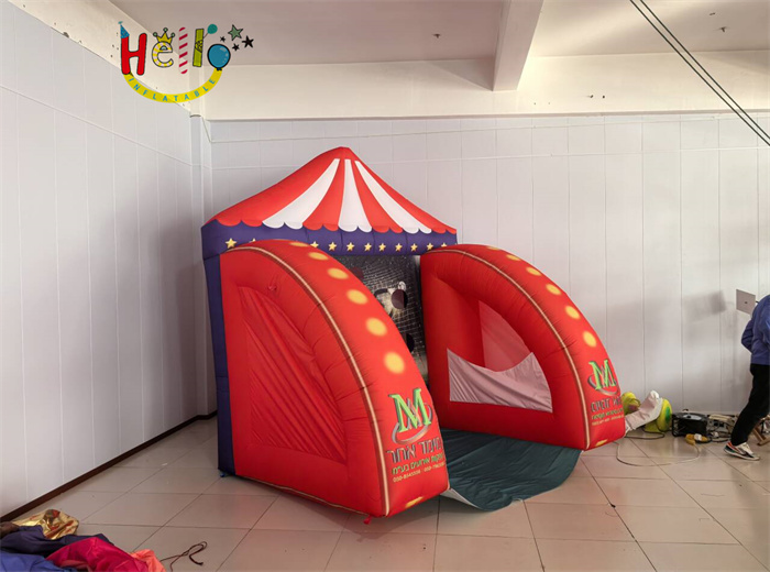 inflatable arch