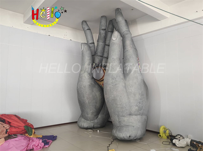 inflatable cartoon