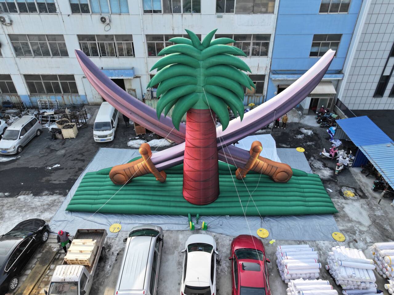 How Custom Inflatable Advertising Transforms Brand Visibility - Hello ...