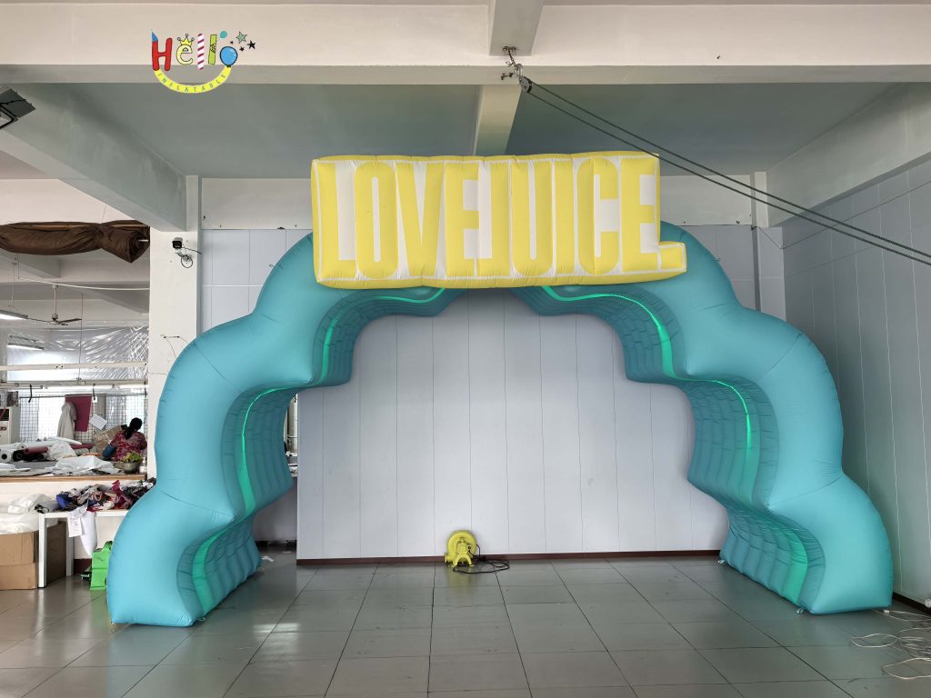 Blue LOVE JUICE Channel Balloon 4.5 Meters Wide 2 Meters Deep 3 Meters High插图2
