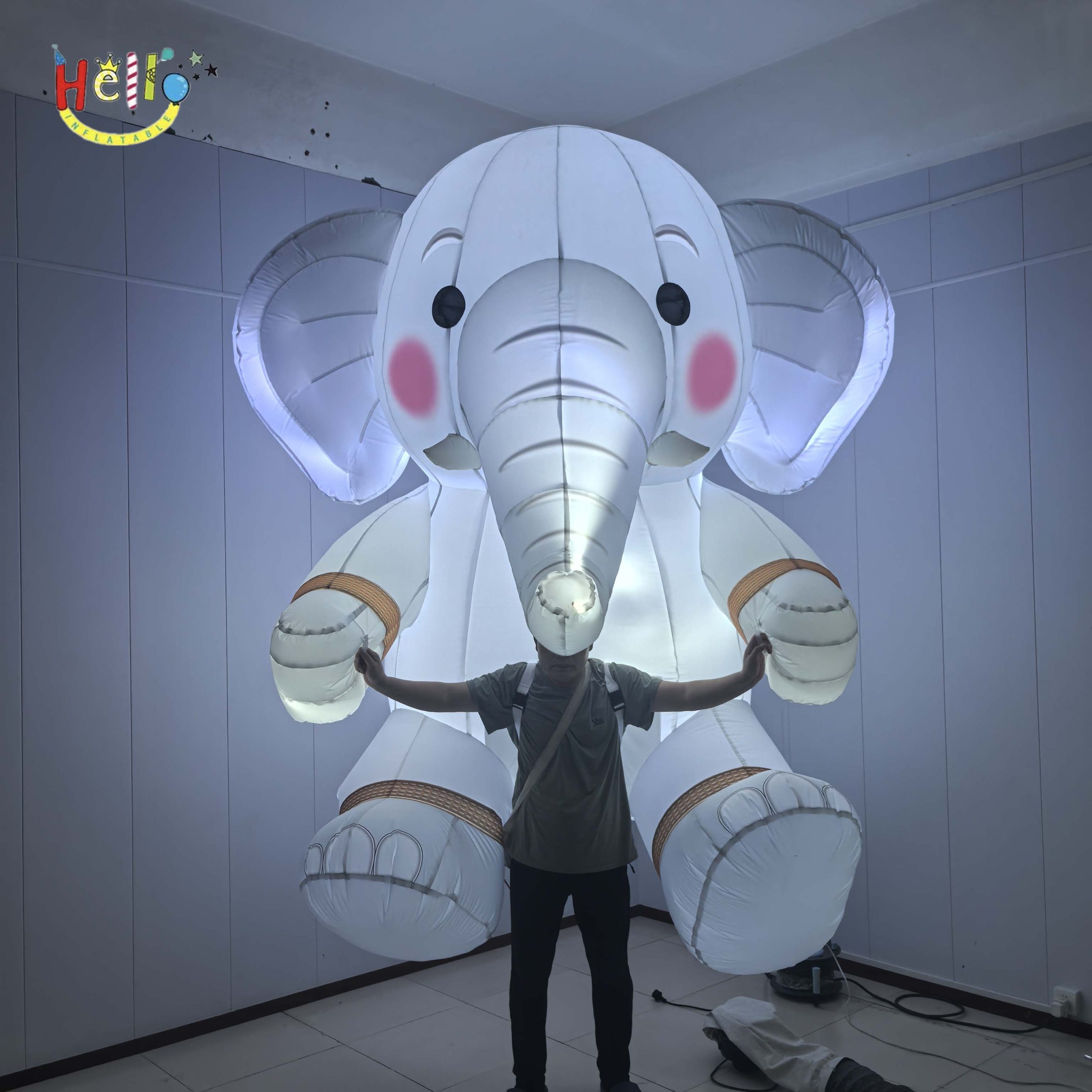 Cartoon Man Back Inflatable Elephant for Advertising for Animal Parades