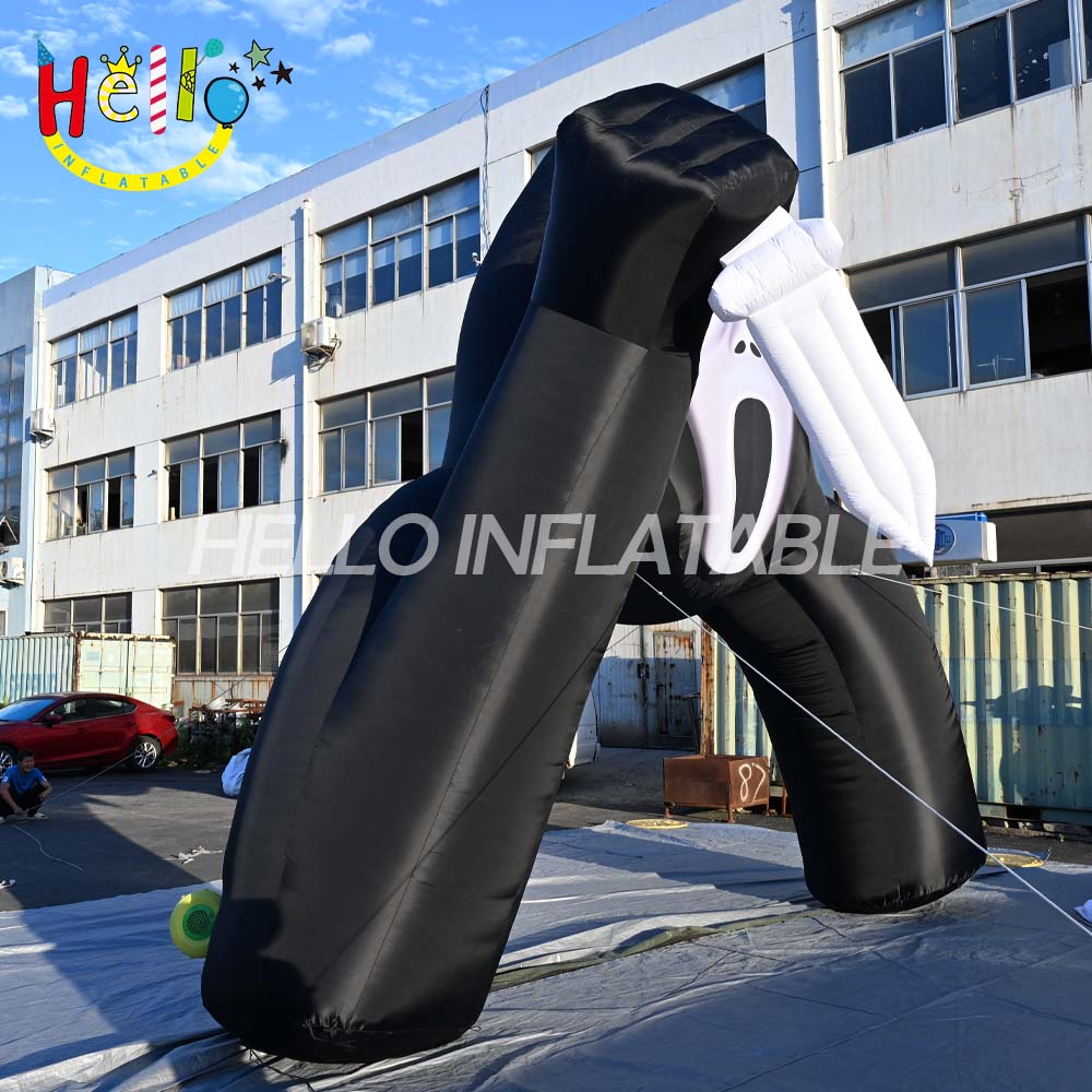 7B58EE8FDD44955CB029FE26190BC80E