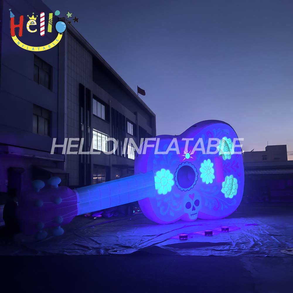 Customized Halloween Inflatable Cartoon Guitar Instrument Fluorescent Fabric for Enhanced Night Effect for Festive Decorations