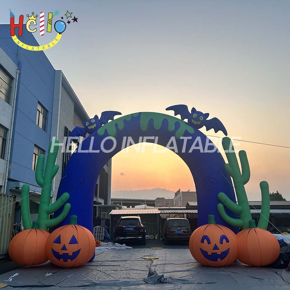 Inflatable Cartoon Pumpkin Arch Waterproof & Durable for Halloween Event Atmosphere