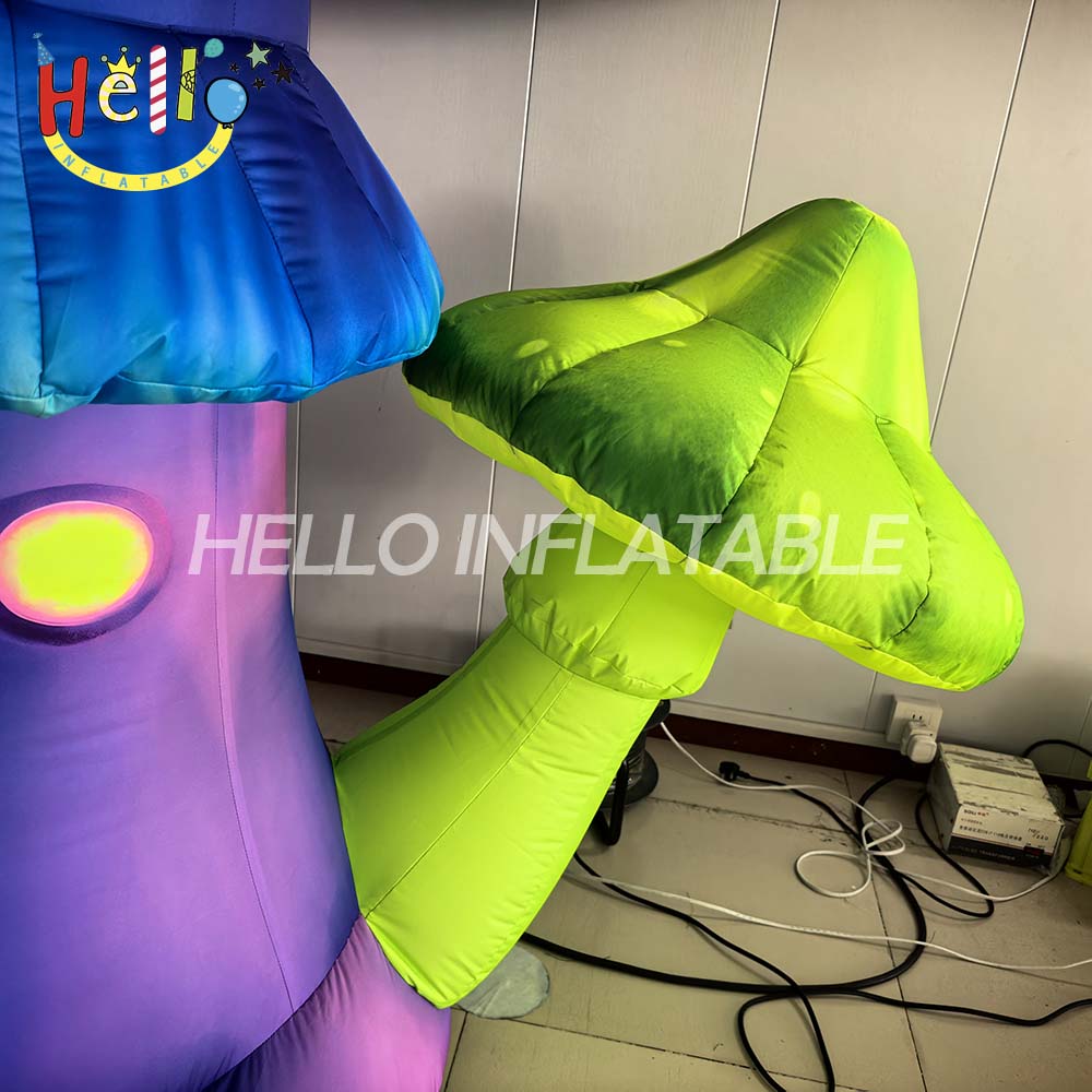 Hot Selling Halloween Cartoon Poisonous Mushrooms Brightly Colored Inflatable Type插图3 Hot Selling Halloween Cartoon Poisonous Mushrooms Brightly Colored Inflatable Type插图3