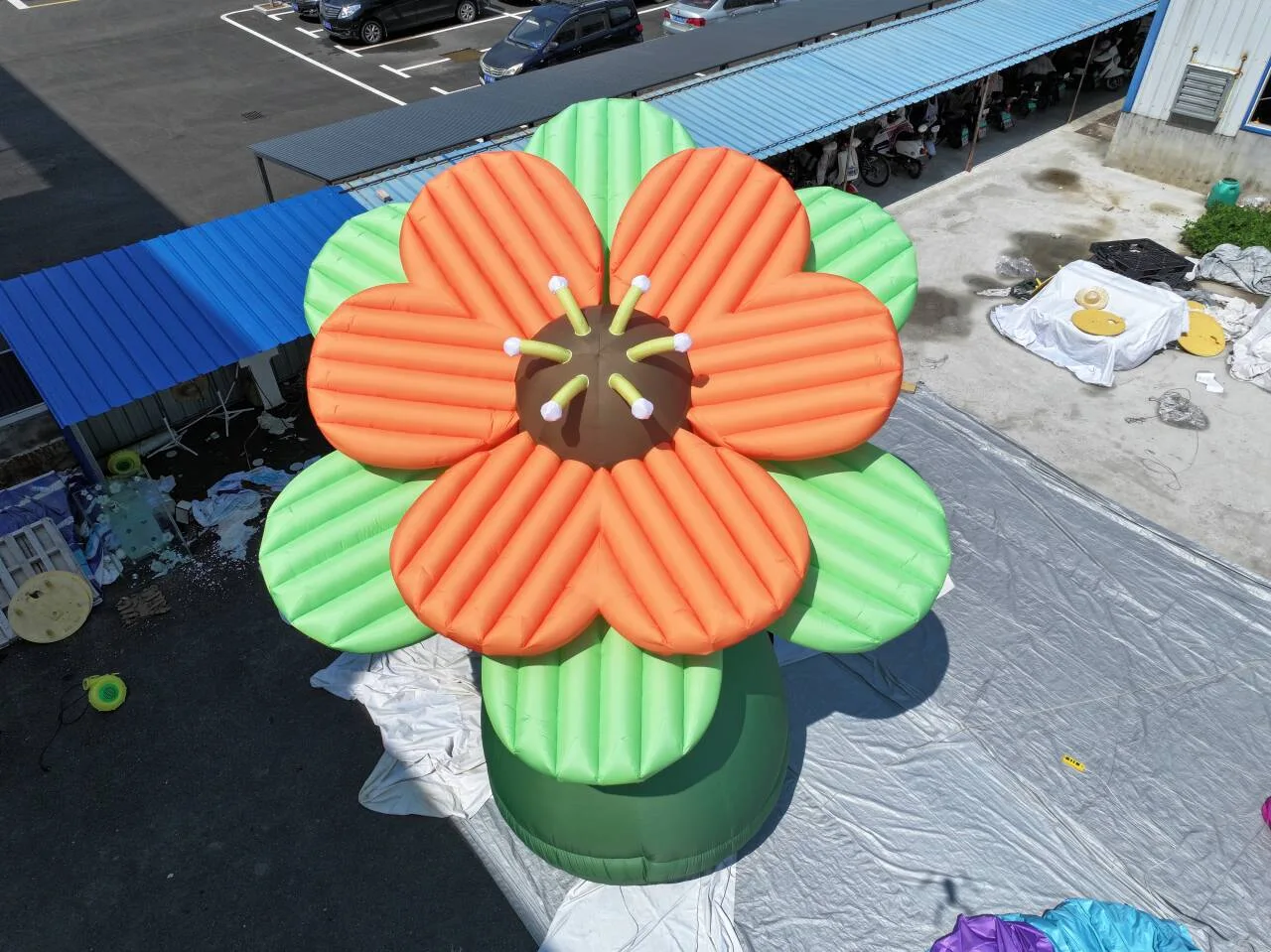 From Weddings to Brand Activations: Versatile Uses of Inflatable Flowers插图4 inflatable flower5