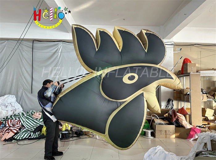 Inflatable Chicken Decoration Wholesale Options for Restaurants & Farm Stores