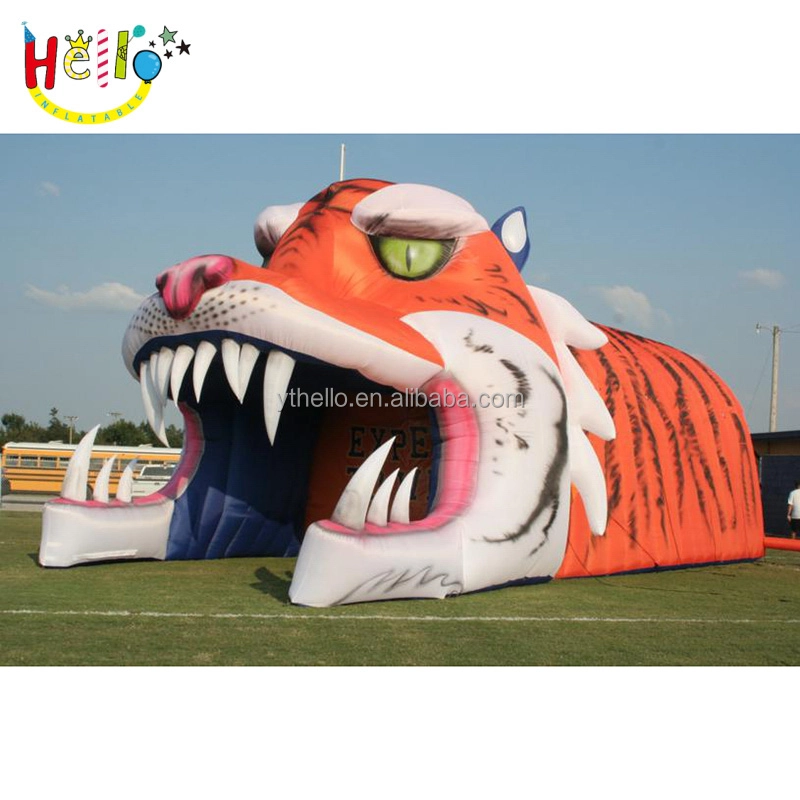 Custom Inflatable Mascot Tunnel vs. Standard Sports Tunnel: Which Fits Your Game-Day Goals?插图3 inflatable mascot tunnel4