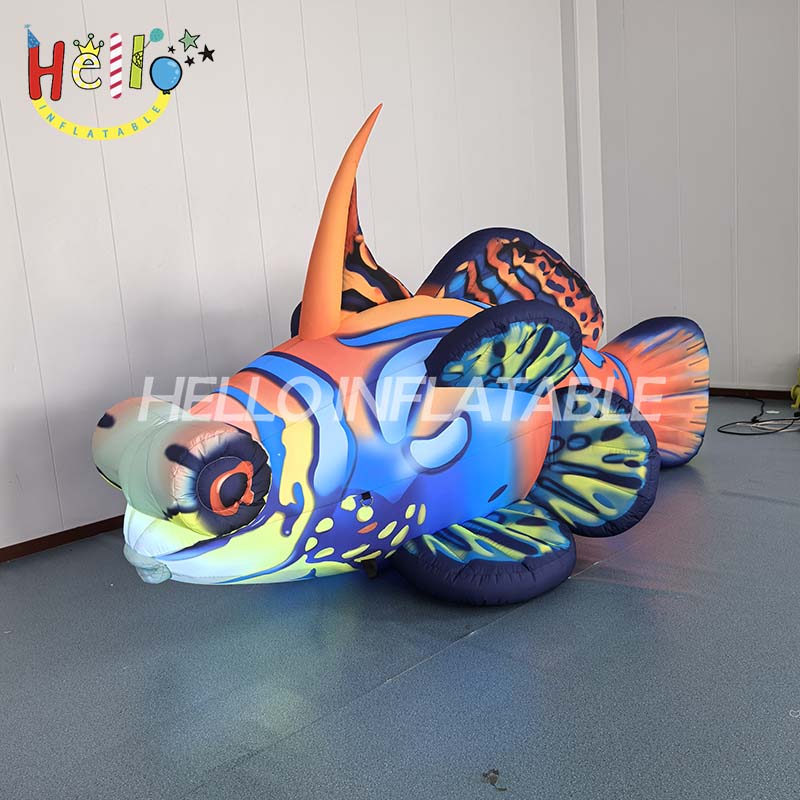 Customized size inflatable tropical fish blowing realistic marine tropical animals with bright colors decoration party advertising props