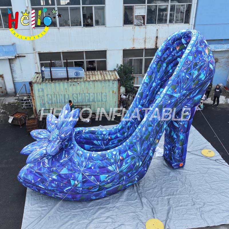 Factory Customized Giant Inflatable Princess Crystal Shoes for Decoration of Large-scale Event Performances插图2 Factory Customized Giant Inflatable Princess Crystal Shoes for Decoration of Large-scale Event Performances插图2