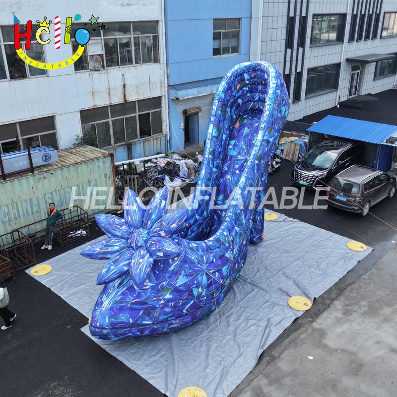 Factory Customized Giant Inflatable Princess Crystal Shoes for Decoration of Large-scale Event Performances插图3 Factory Customized Giant Inflatable Princess Crystal Shoes for Decoration of Large-scale Event Performances插图3