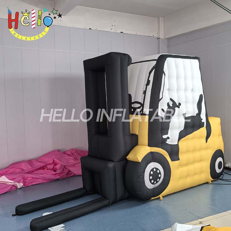 Factory Customized Inflatable Cartoon Custom Forklift Truck Model Specially Designed for Event Decoration插图2 Factory Customized Inflatable Cartoon Custom Forklift Truck Model Specially Designed for Event Decoration插图2