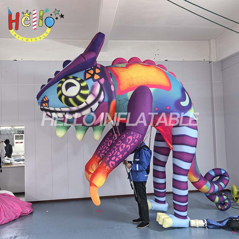 Giant Inflatable Seahorse/Chameleon/Mosquito/Parrot Puppet Carnival Parade Walking Creative Performance Props for Advertising插图 Giant Inflatable SeahorseChameleonMosquitoParrot Puppet Carnival Parade Walking Creative Performance Props for Advertising