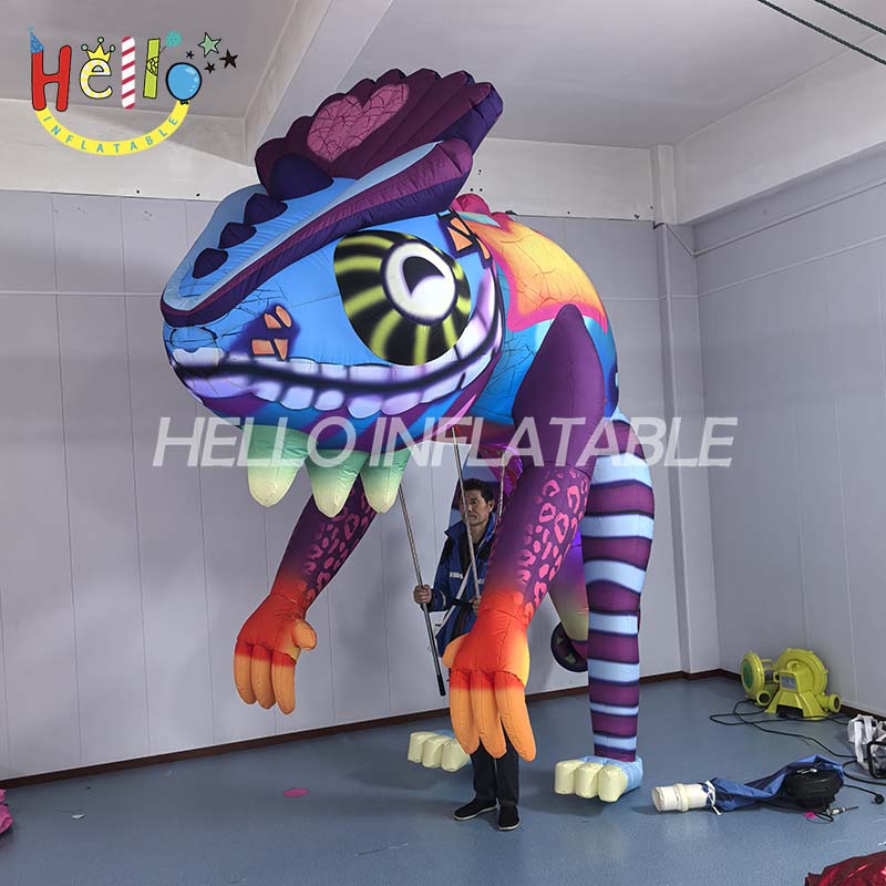 Giant Inflatable Seahorse/Chameleon/Mosquito/Parrot Puppet Carnival Parade Walking Creative Performance Props for Advertising插图3 Giant Inflatable Seahorse/Chameleon/Mosquito/Parrot Puppet Carnival Parade Walking Creative Performance Props for Advertising插图3