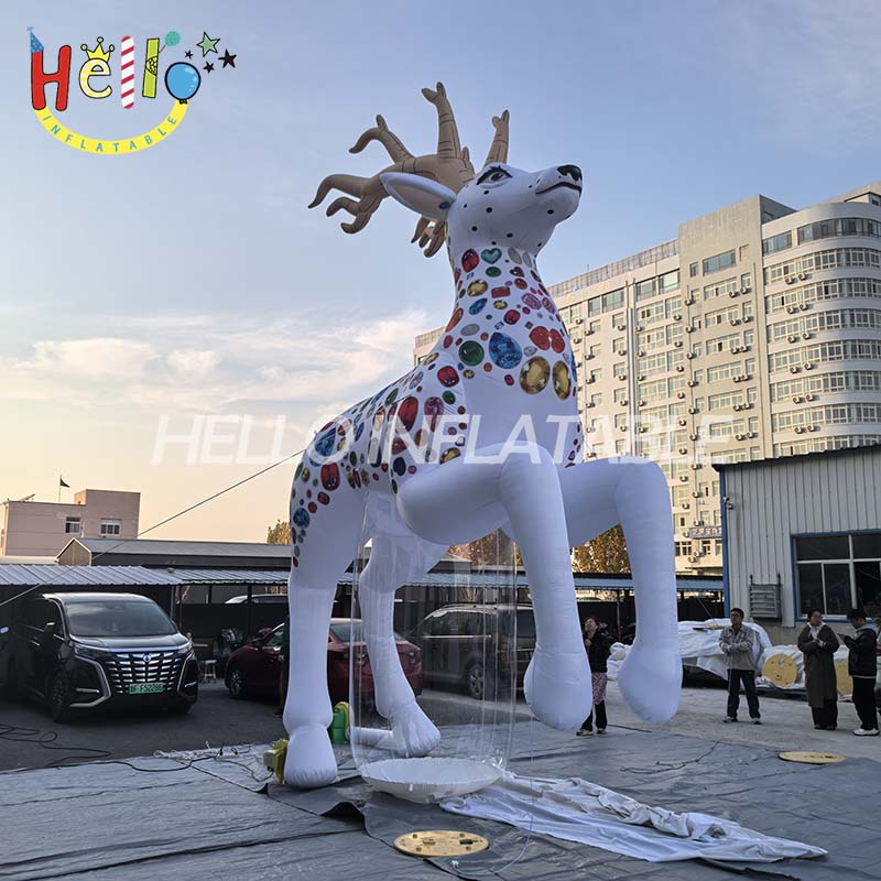 Hot Selling Xmas Christmas Party Decoration Inflatable Standing Reindeer Inflatable Cartoon Deer