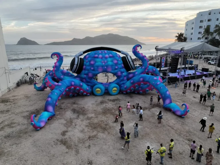 inflatable-octopus