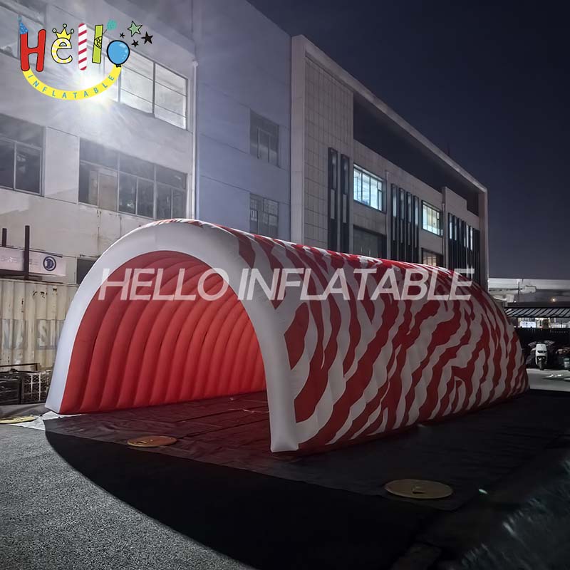 10 meter long inflatable channel for large-scale outdoor activities