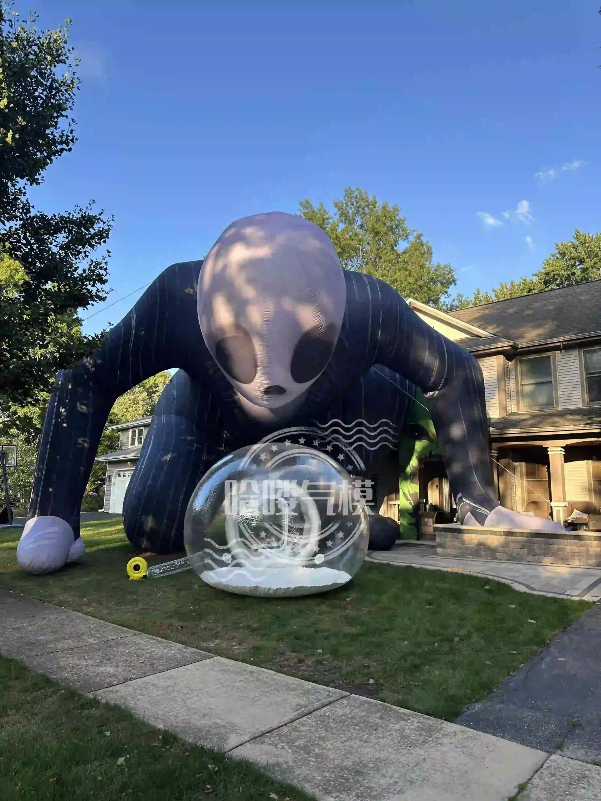 How Custom Inflatable Yard Decorations Work and Why They Stand Out插图1 Giant Inflatable Alien
