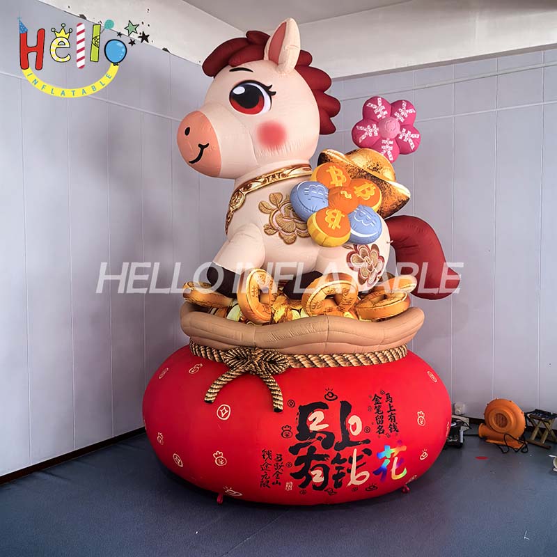 The Latest Design of Inflatable Cartoon Horses for Mall Event Decoration in 2026插图 The Latest Design of Inflatable Cartoon Horses for Mall Event Decoration in 2026