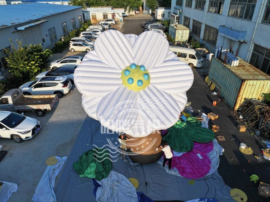 inflatable flower1