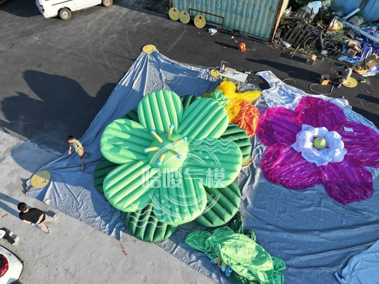 inflatable flower4
