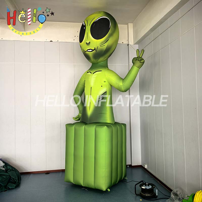 Music Festival Stage Props Decorated Space Theme Green ufo alien Advertising Inflatables插图1 Music Festival Stage Props Decorated Space Theme Green ufo alien Advertising Inflatables插图1