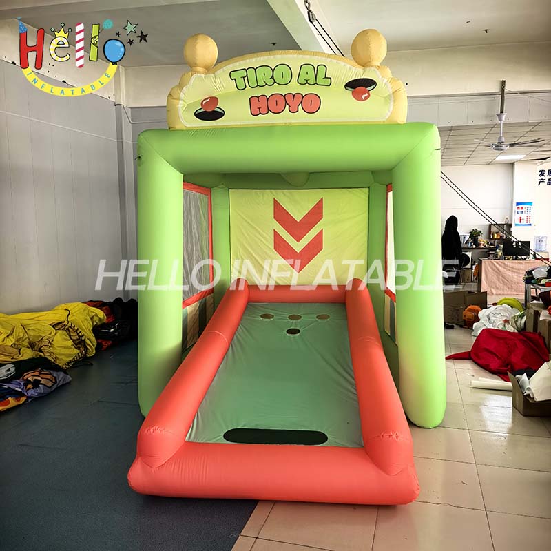 Outdoor Sports Throwing Game Carnival Sports Inflatable Game