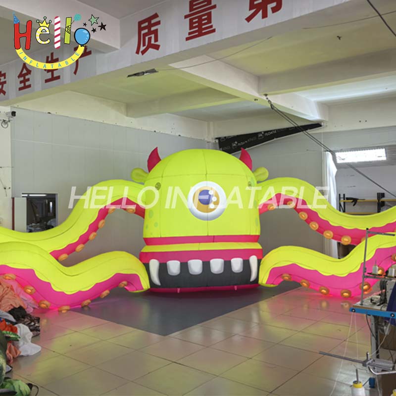 Giant Custom Inflatable Alien Octopus Monster, Large Cyclops Tentacle Creature for Sci-Fi Event and Mall Decoration
