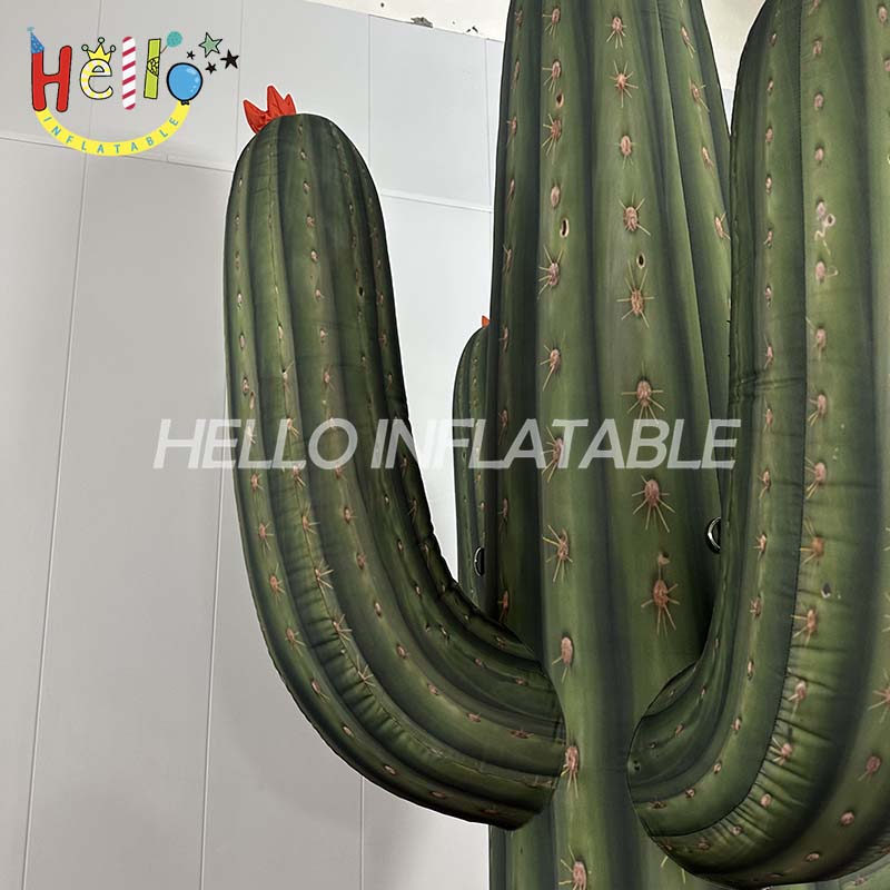 Giant Custom Inflatable Saguaro Cactus with Crown and Flowers, Large Desert Cactus Model for Western Theme Event and Mall Decoration