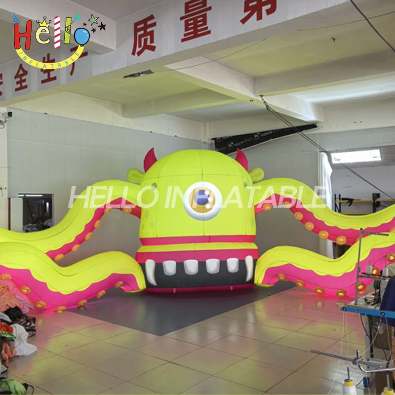 Giant Custom Inflatable Alien Octopus Monster, Large Cyclops Tentacle Creature for Sci-Fi Event and Mall Decoration