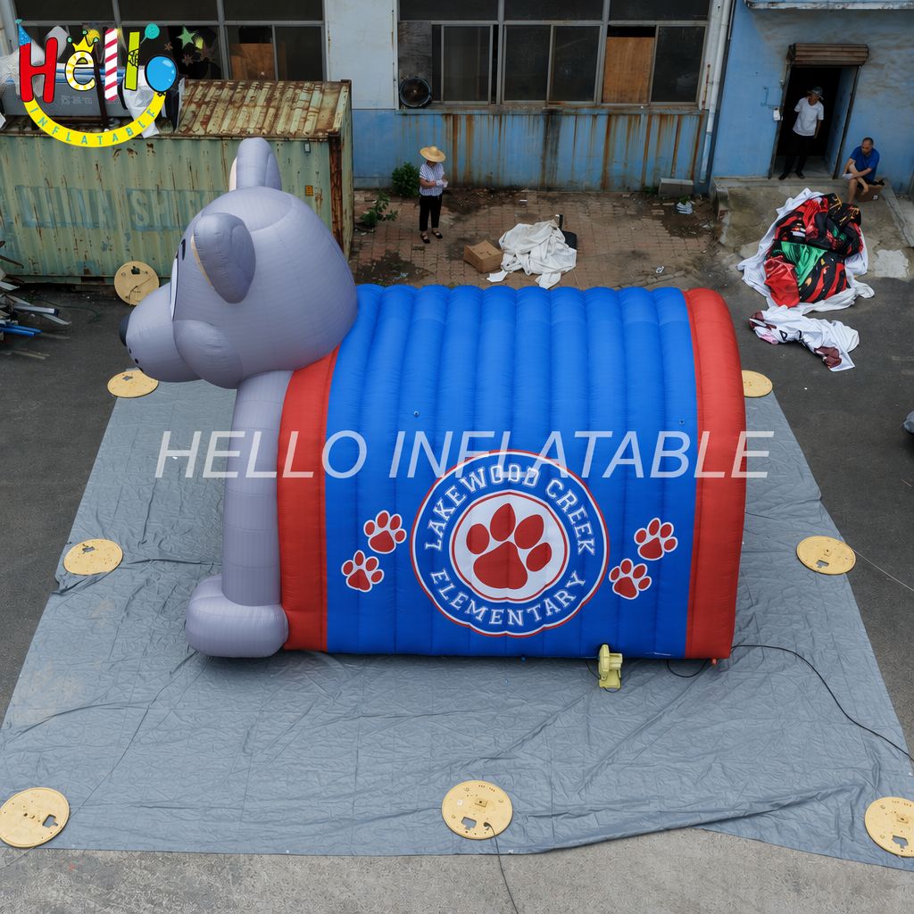 Custom Logo Print Grey Bear Mascot Entrance Archway For Football Rugby Basketball School Sports Inflatable Sports Tunnels
