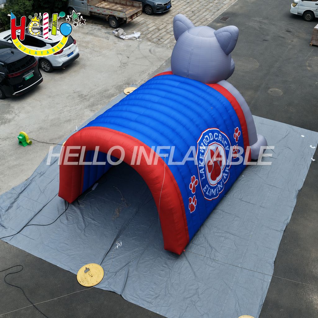 Custom Logo Print Grey Bear Mascot Entrance Archway For Football Rugby Basketball School Sports Inflatable Sports Tunnels