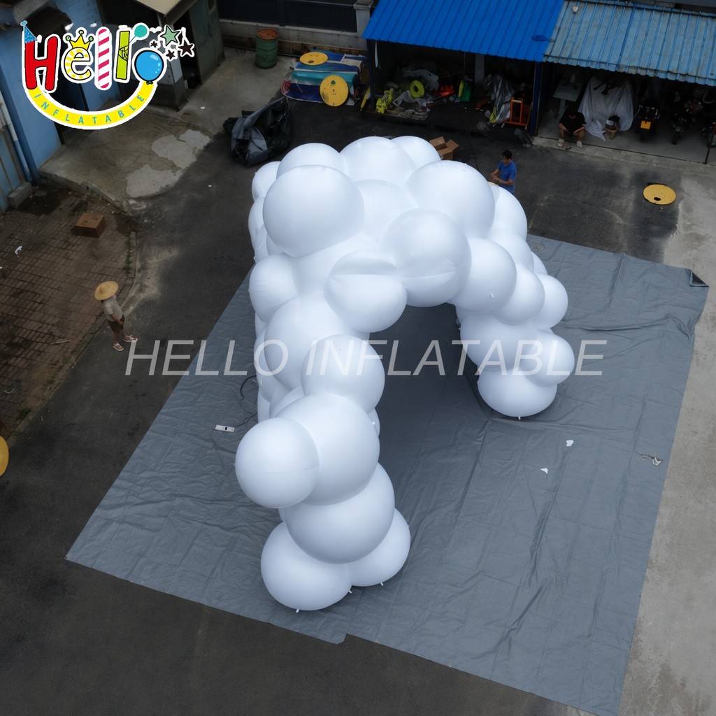 Creative White Balloon Cluster Shape Entrance Gate for Art Exhibition Photography Background Giant Inflatable Decoration