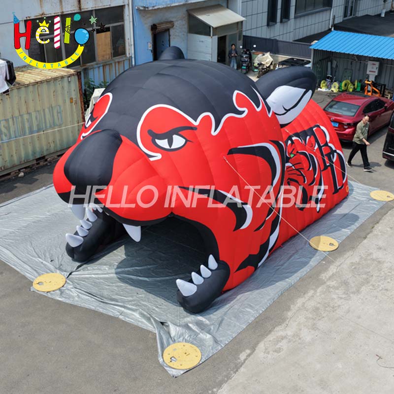 Giant Custom Inflatable Tiger Head Sports Tunnel, Large Black and Red Team Entrance for Football and School Events插图 Giant Custom Inflatable Tiger Head Sports Tunnel, Large Black and Red Team Entrance for Football and School Events