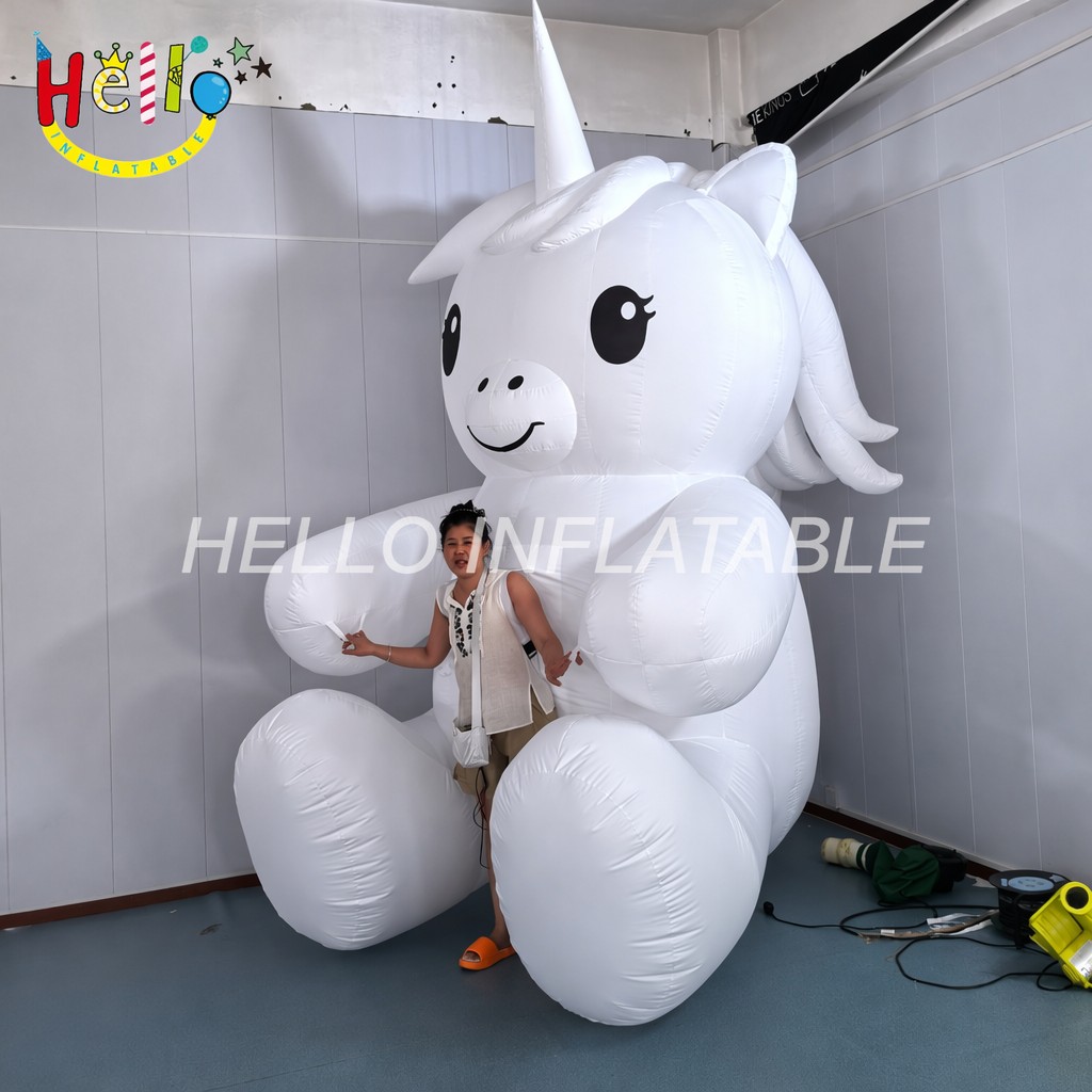 White Cartoon Animal Unicorn Shape Walking Act Blow Up Suit For Adults Parade Event Inflatable Mascot Costume插图1 White Cartoon Animal Unicorn Shape Walking Act Blow Up Suit For Adults Parade Event Inflatable Mascot Costume