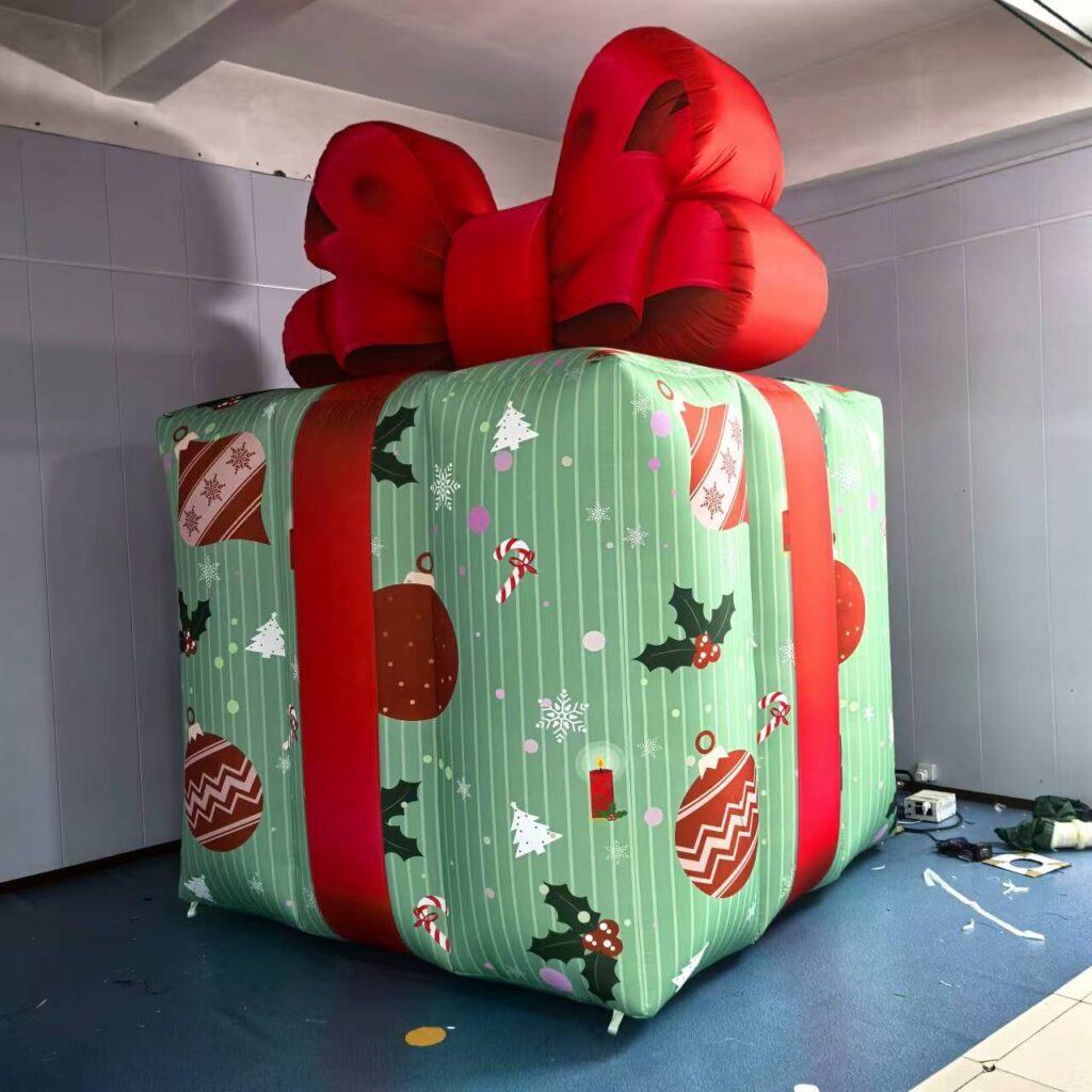 How to Choose Commercial Christmas Inflatables for Malls, Christmas Markets, and Brand Events in 2026插图 christmas inflatables(1)