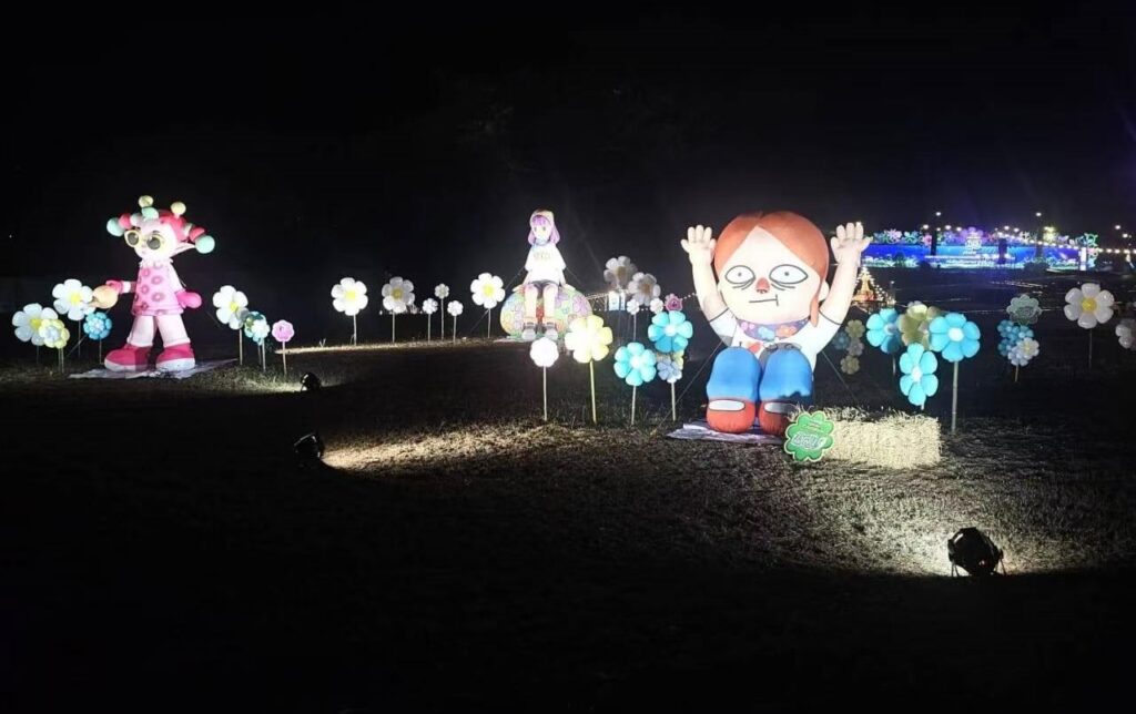 custom shape inflatables(3)