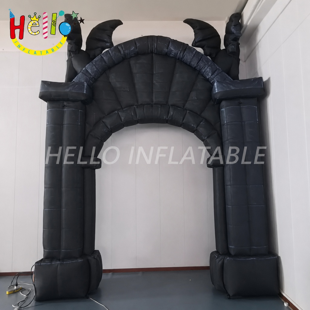 Giant Gothic Halloween Arch Inflatable with Gargoyles Glowing Lanterns for Haunted House Entrance Party Decoration Halloween Inflatable Decoration
