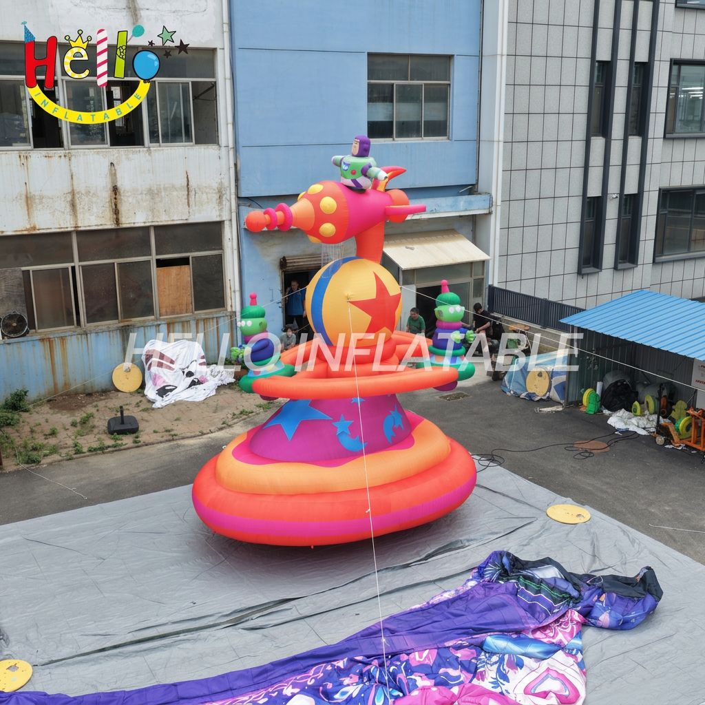 Giant Space Ranger Inflatable Tower with Wings Alien Characters for Kids Theme Park Outdoor Decoration