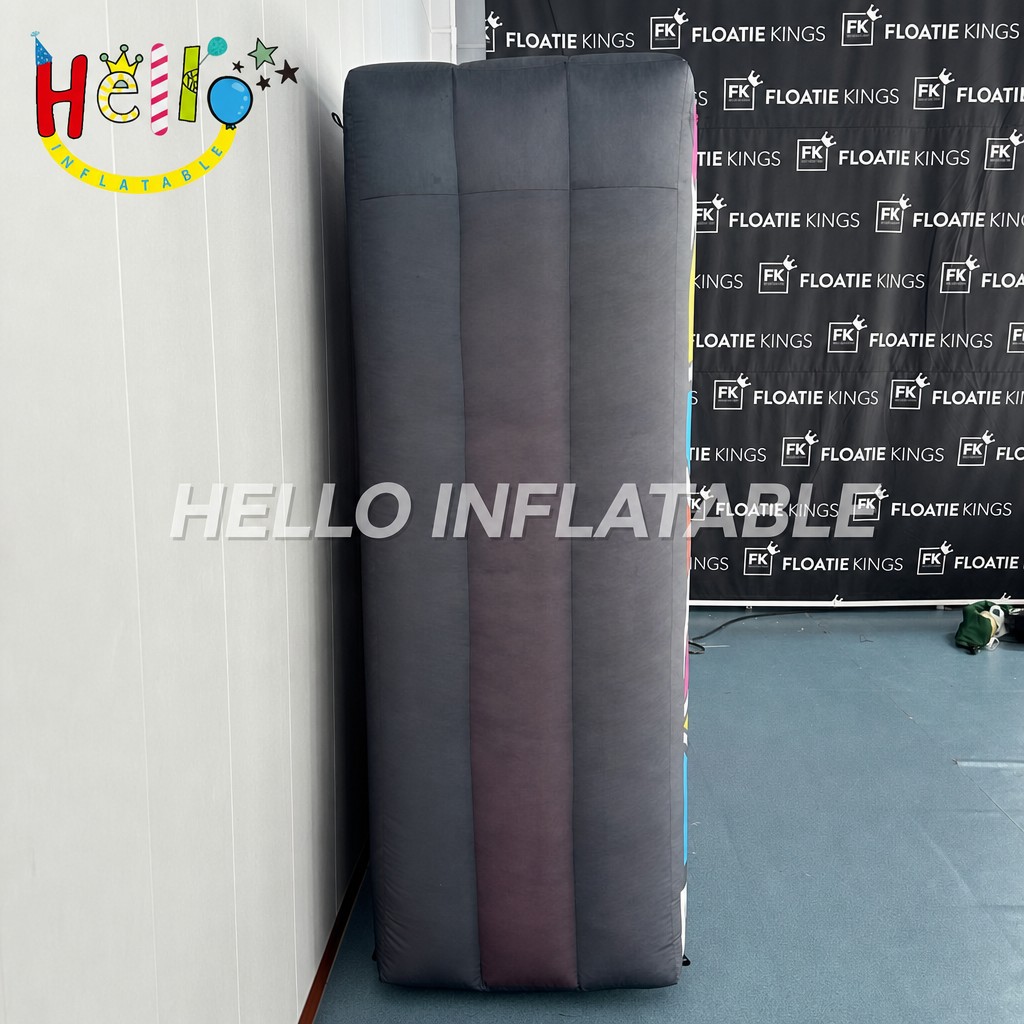 Giant Music Television Logo Inflatable with Mosaic M Letter for Media Brand Event Outdoor Decoration插图2 Giant Music Television Logo Inflatable with Mosaic M Letter for Media Brand Event Outdoor Decoration