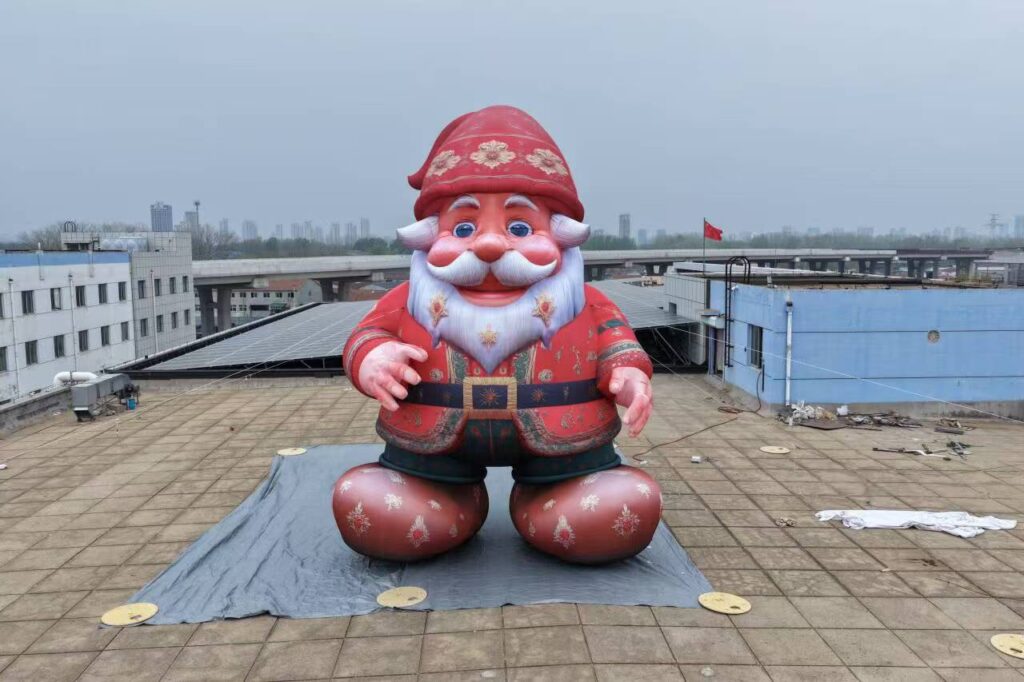christmas inflatables(1)