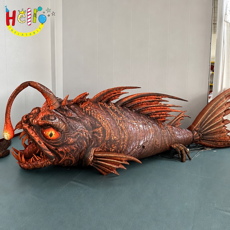 Giant Realistic Deep Sea Anglerfish Inflatable Model with Light Up Lure for Ocean Theme Decor插图1 Giant Realistic Deep Sea Anglerfish Inflatable Model with Light Up Lure for Ocean Theme Decor