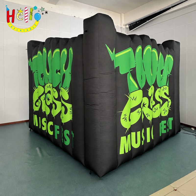 Custom Inflatable Music Festival Backdrop Stage Wall with Graffiti Logo Print for Event插图 Custom Inflatable Music Festival Backdrop Stage Wall with Graffiti Logo Print for Event